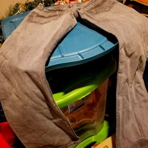 Mens flypaper blue jeans size 30 by 30 length.